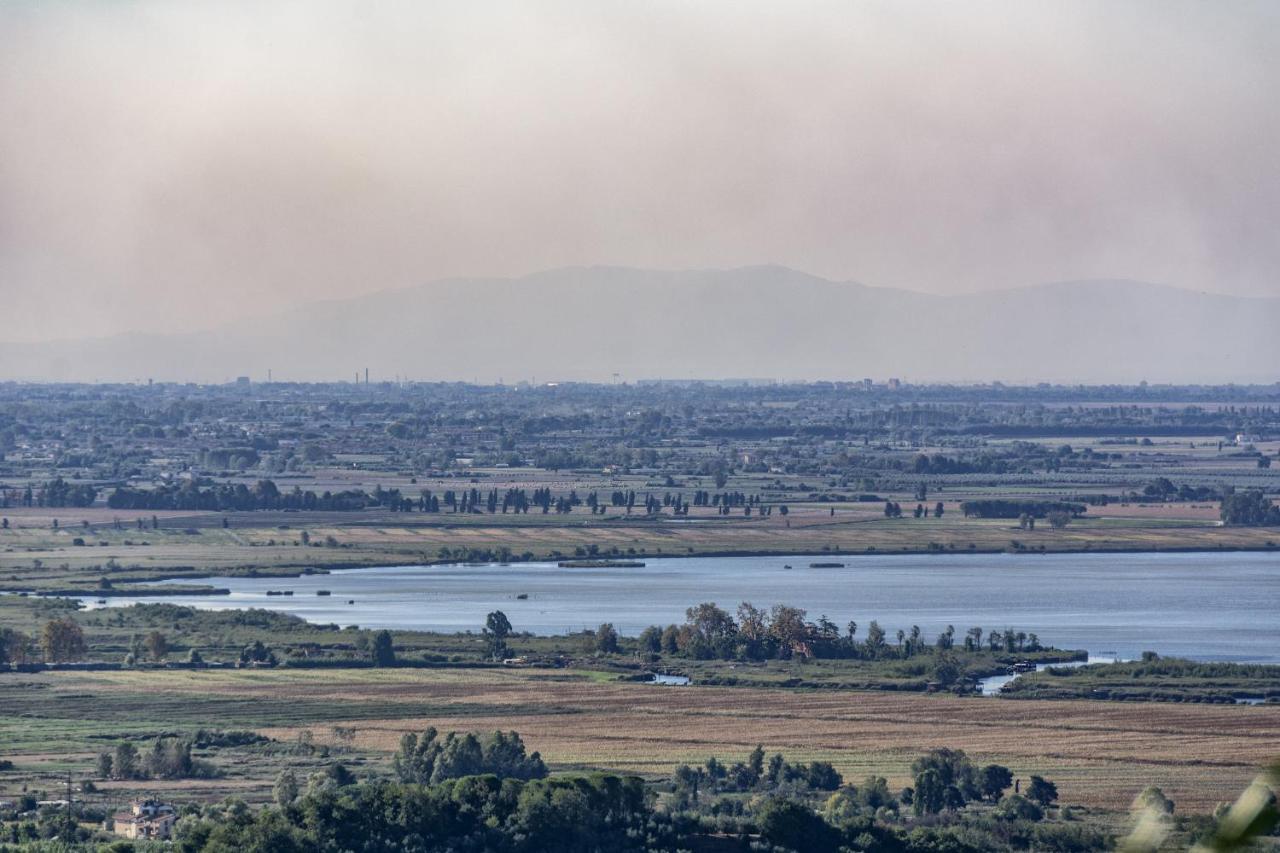 Casale Belvedere "Il Melograno" มาสซาโรซา ภายนอก รูปภาพ