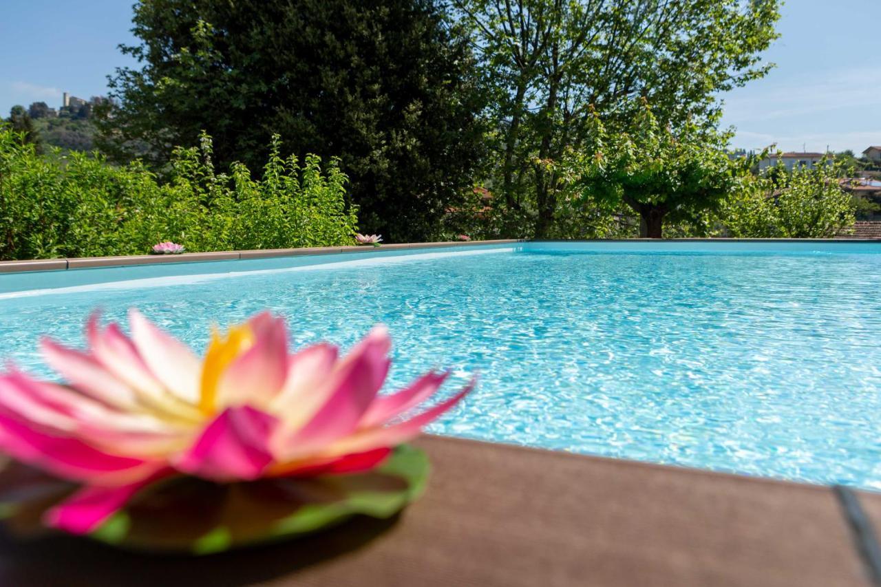 Casale Belvedere "Il Melograno" มาสซาโรซา ภายนอก รูปภาพ