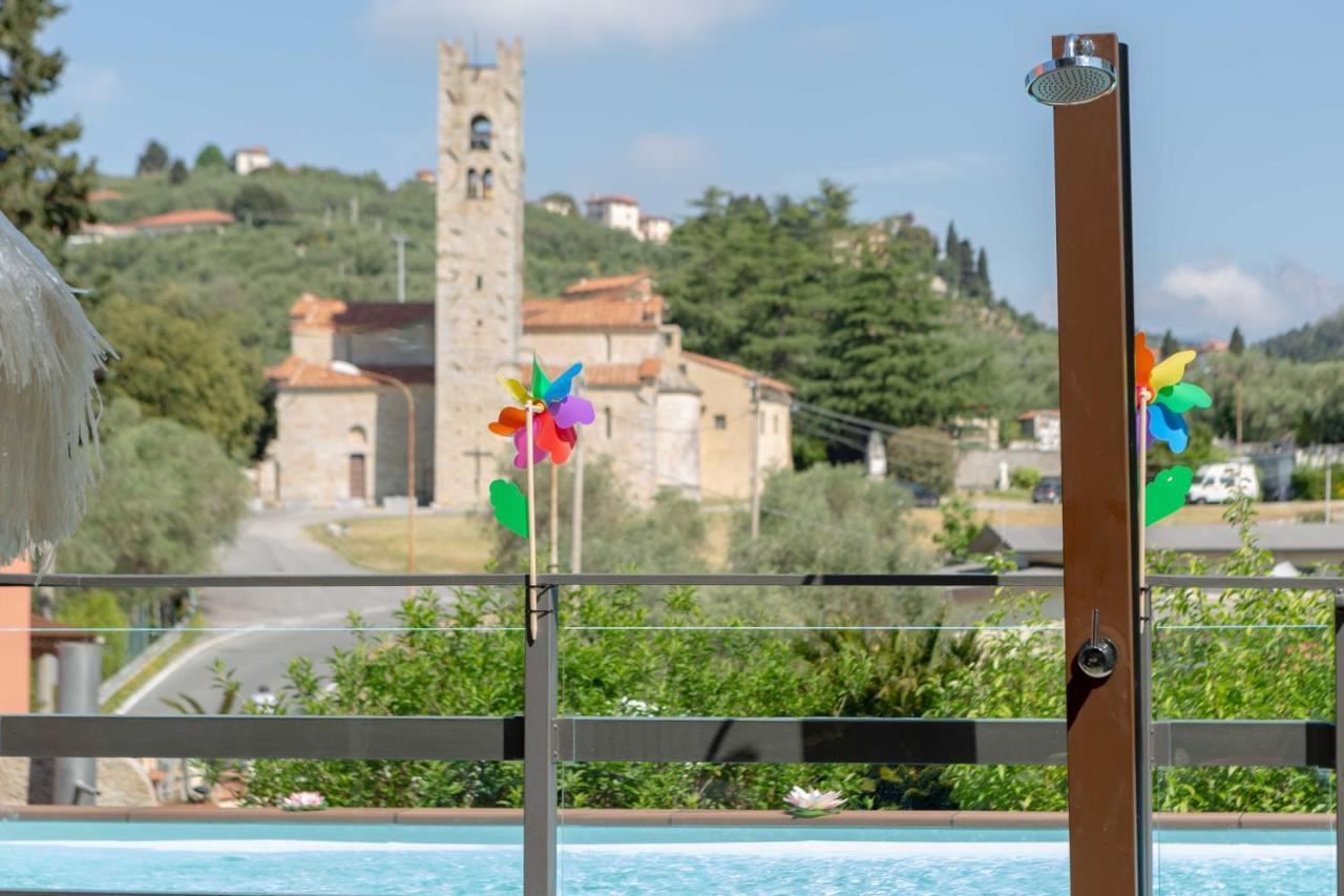 Casale Belvedere "Il Melograno" มาสซาโรซา ภายนอก รูปภาพ