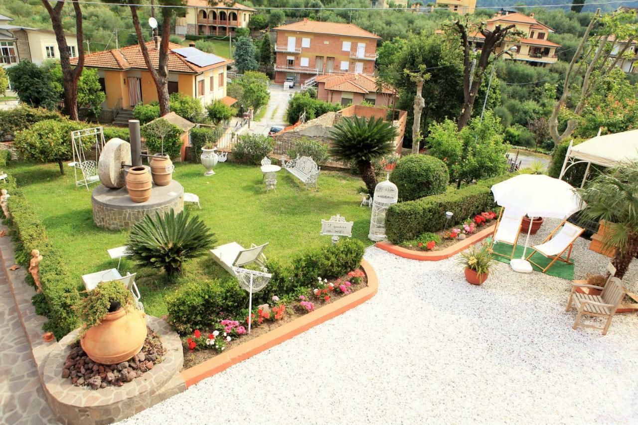 Casale Belvedere "Il Melograno" มาสซาโรซา ภายนอก รูปภาพ
